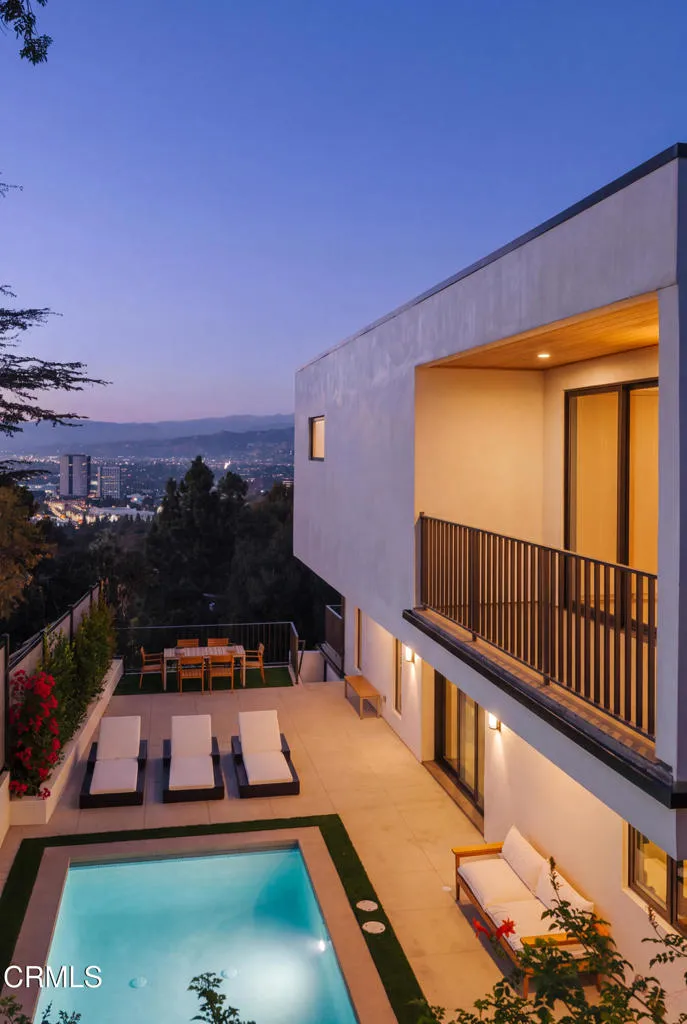 3499 Wonder View Drive Los Angeles, CA 90068