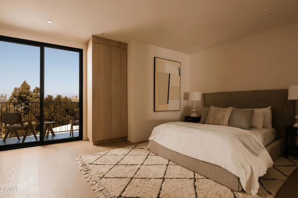 3499 Wonder View Drive Los Angeles, CA 90068