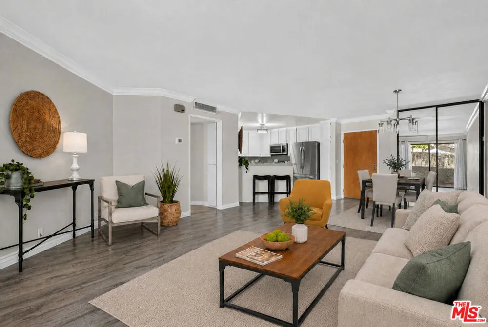4589 Via Marisol #163 Los Angeles, CA 90042