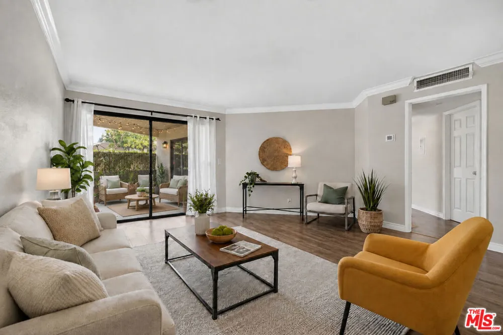 4589 Via Marisol #163 Los Angeles, CA 90042