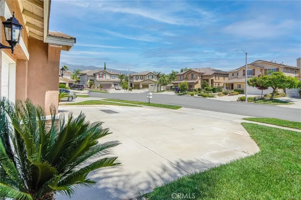 7238 Townsend Ct Rancho Cucamonga, CA 91739