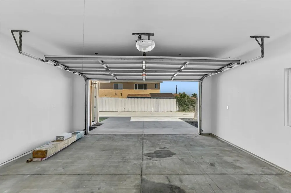 946 11Th Imperial Beach, CA 91932