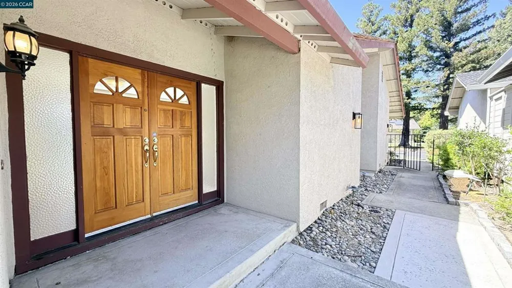 750 Paradise Valley Ct Danville, CA 94526