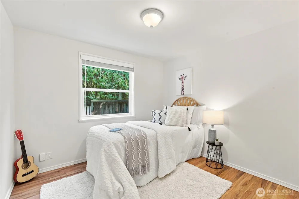 112 NW 159th Street Shoreline, WA 98177