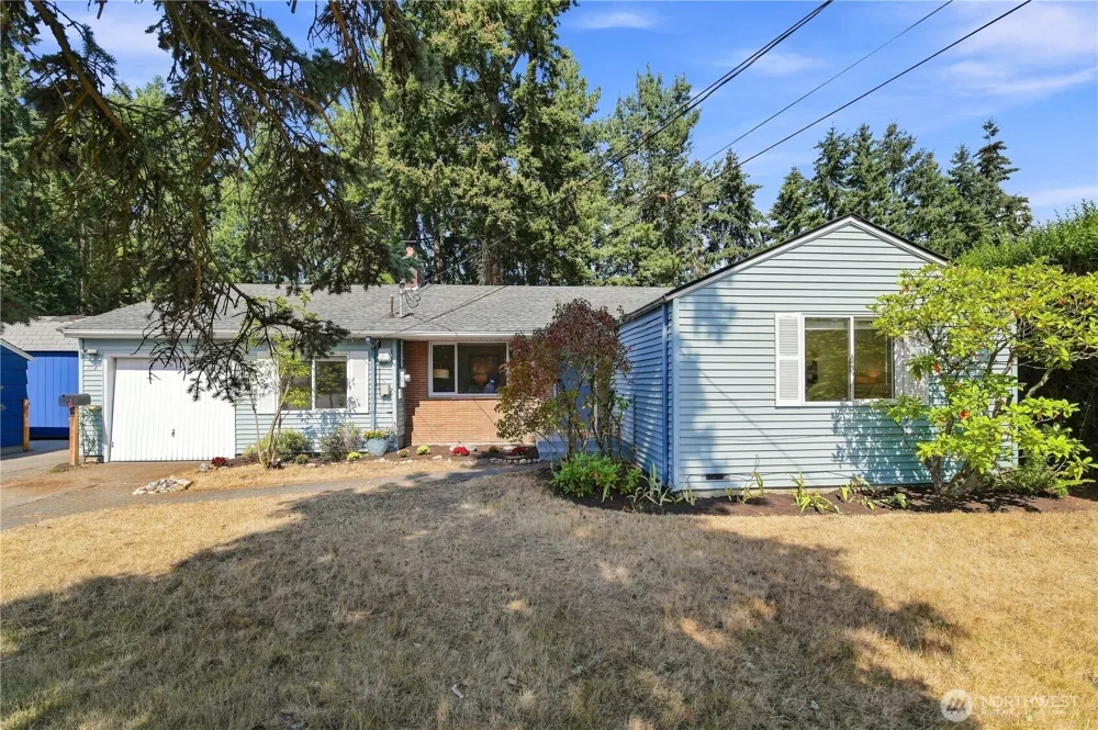 112 NW 159th Street Shoreline, WA 98177