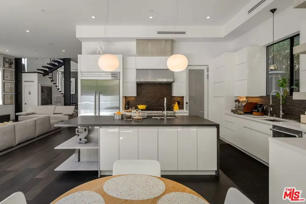 848 Crescent Heights Boulevard Los Angeles, CA 90046