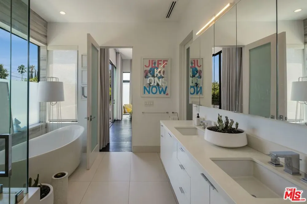 848 Crescent Heights Boulevard Los Angeles, CA 90046
