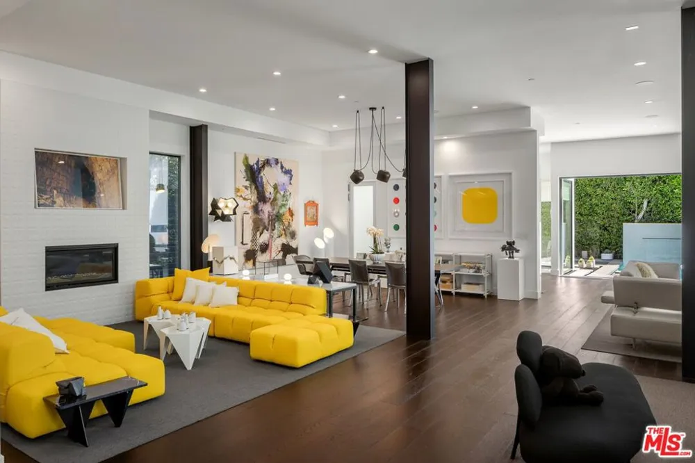 848 Crescent Heights Boulevard Los Angeles, CA 90046