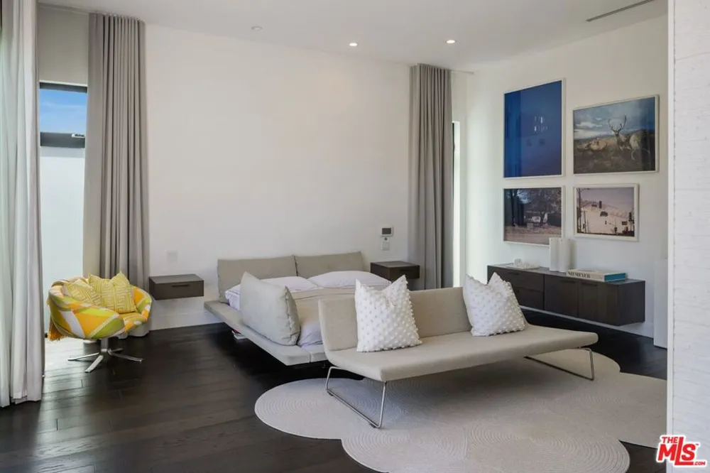 848 Crescent Heights Boulevard Los Angeles, CA 90046