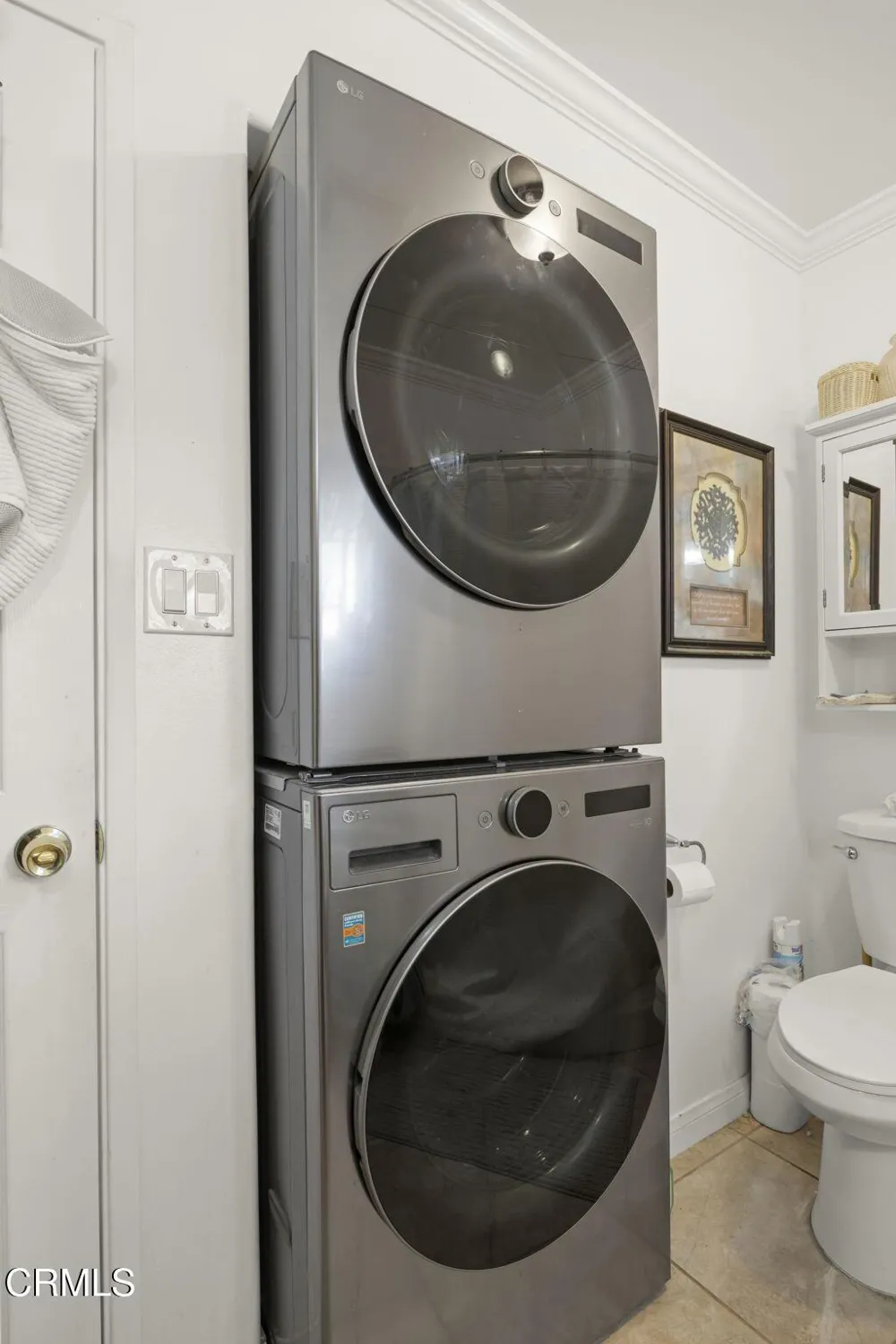 208 Lark Street Oxnard, CA 93033