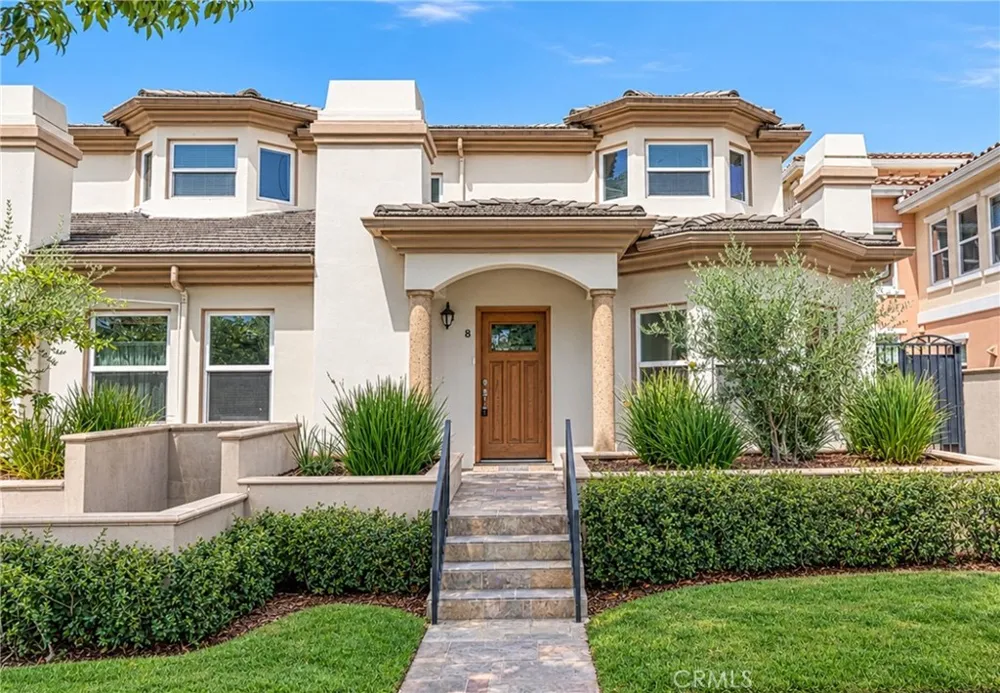 1088 S Marengo #8 Pasadena, CA 91106