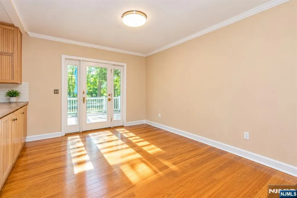 175 Riverdale Street Hillsdale, NJ 07642