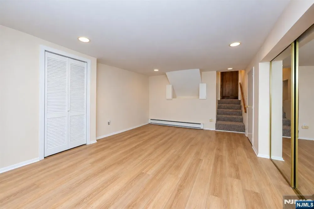 175 Riverdale Street Hillsdale, NJ 07642