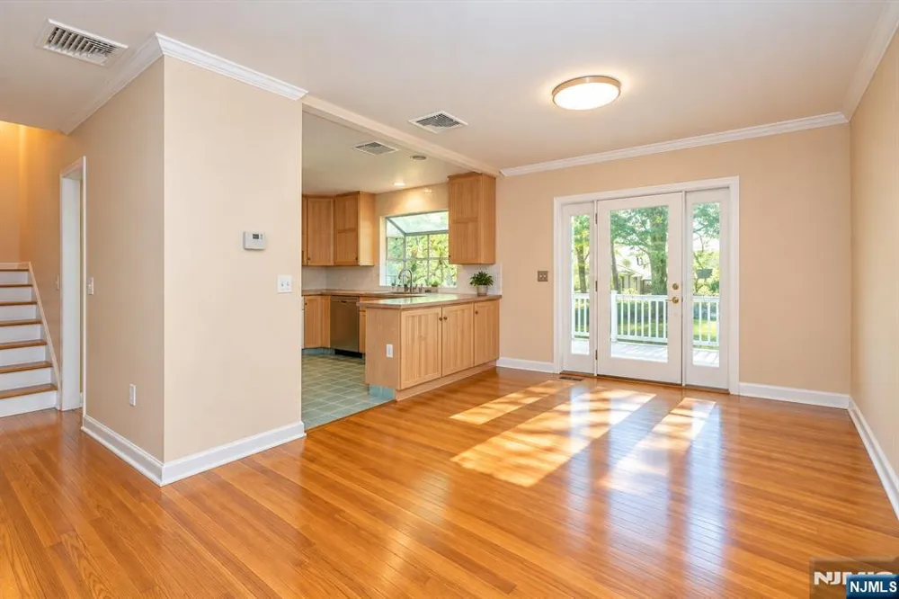 175 Riverdale Street Hillsdale, NJ 07642