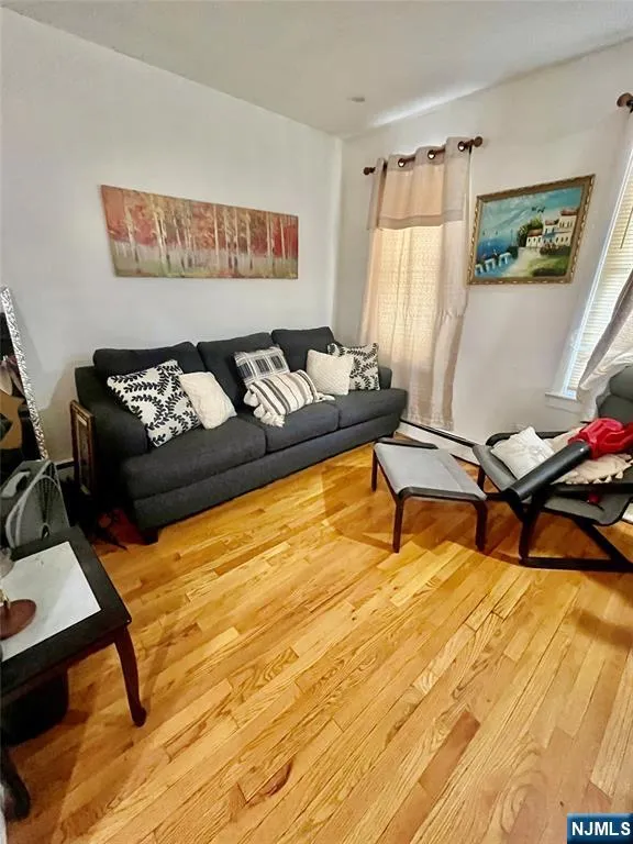 149 Lake Avenue Clifton, NJ 07011