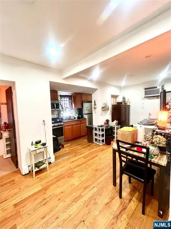149 Lake Avenue Clifton, NJ 07011