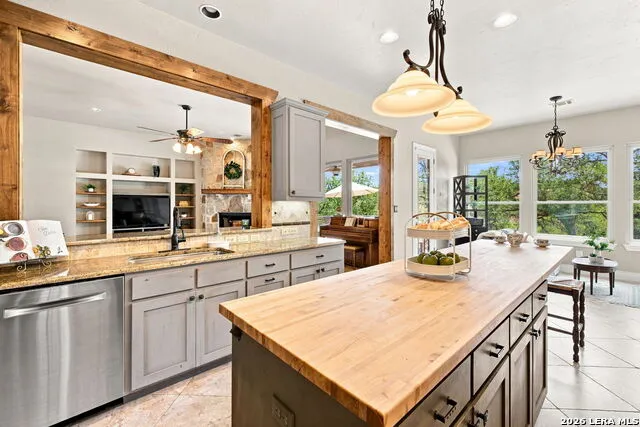 3555 Comal Spgs Canyon Lake, TX 78133