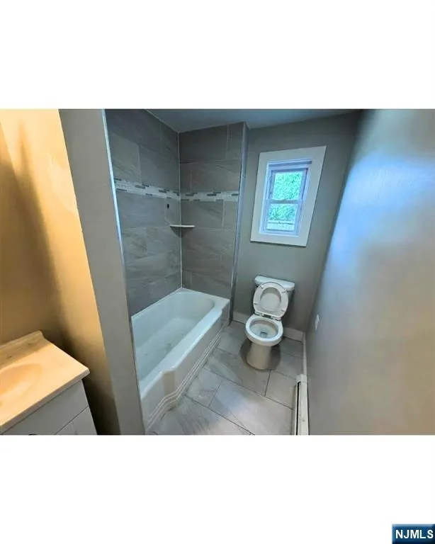 357 River Drive Garfield, NJ 07026