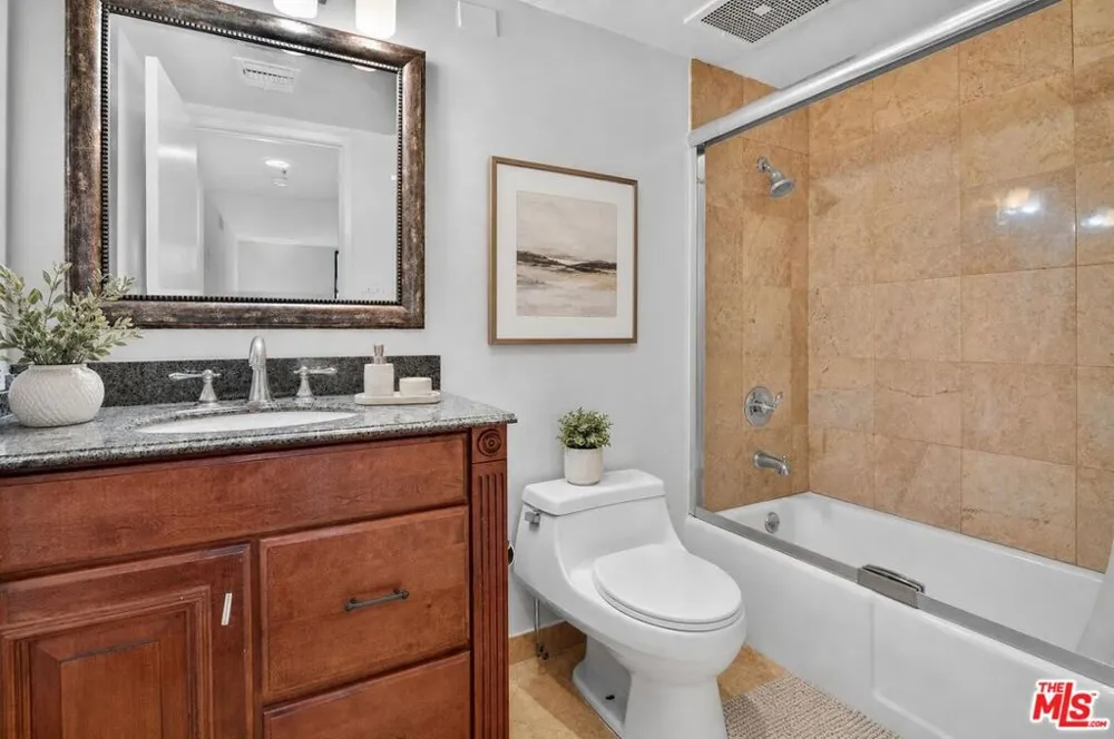 10660 Wilshire Boulevard #309 Los Angeles, CA 90024