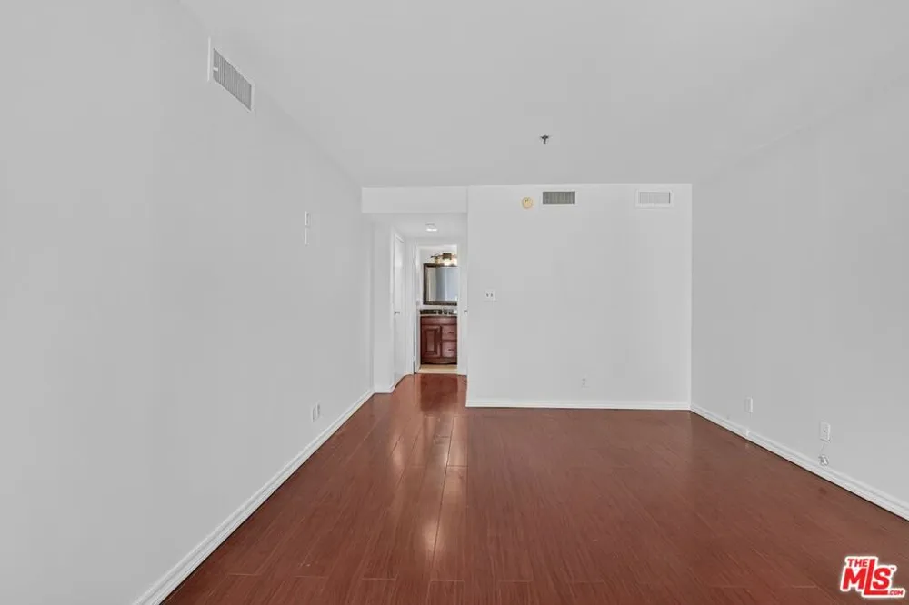 10660 Wilshire Boulevard #309 Los Angeles, CA 90024