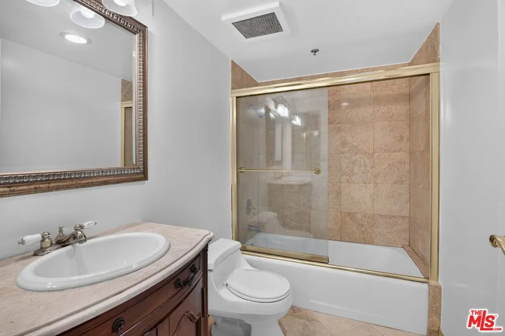 10660 Wilshire Boulevard #309 Los Angeles, CA 90024