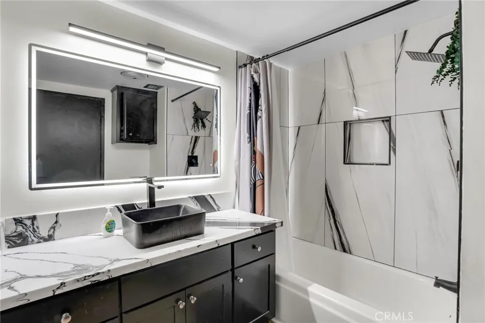 375 Atlantic Avenue #607 Long Beach, CA 90802