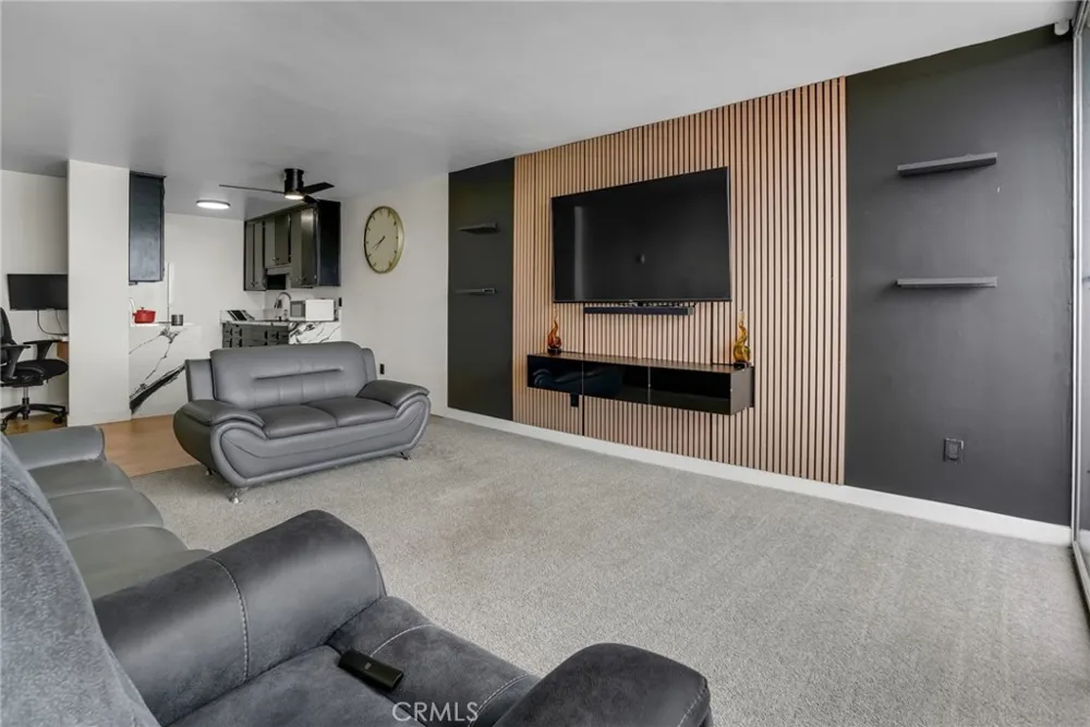 375 Atlantic Avenue #607 Long Beach, CA 90802