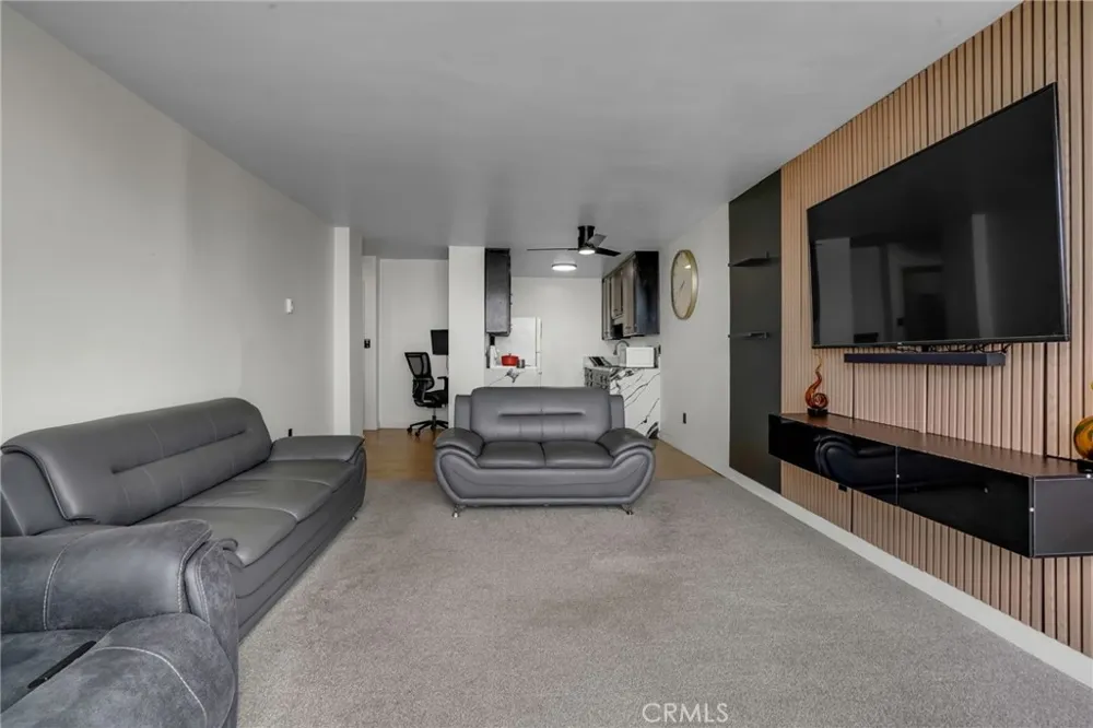 375 Atlantic Avenue #607 Long Beach, CA 90802