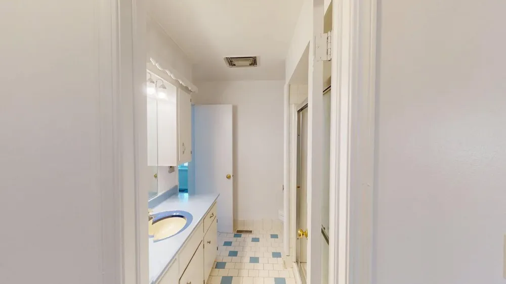2621 S 89th EastAvenue Tulsa, OK 74129