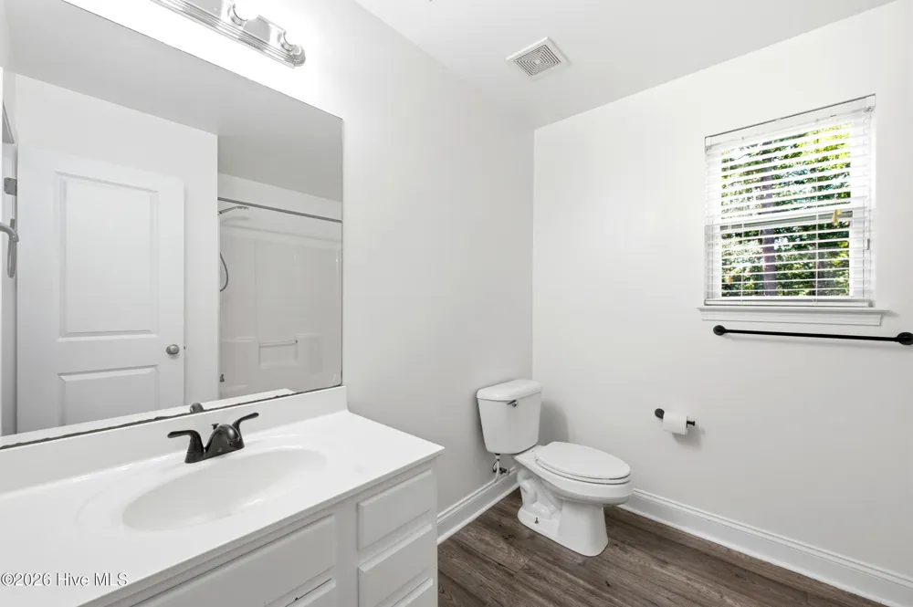 122 Pond View Circle Hampstead, NC 28443