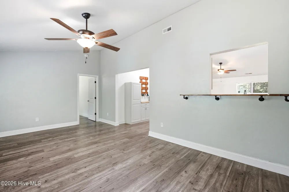 122 Pond View Circle Hampstead, NC 28443