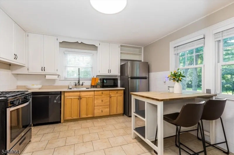 22 Sheridan Avenue West Orange, NJ 07052