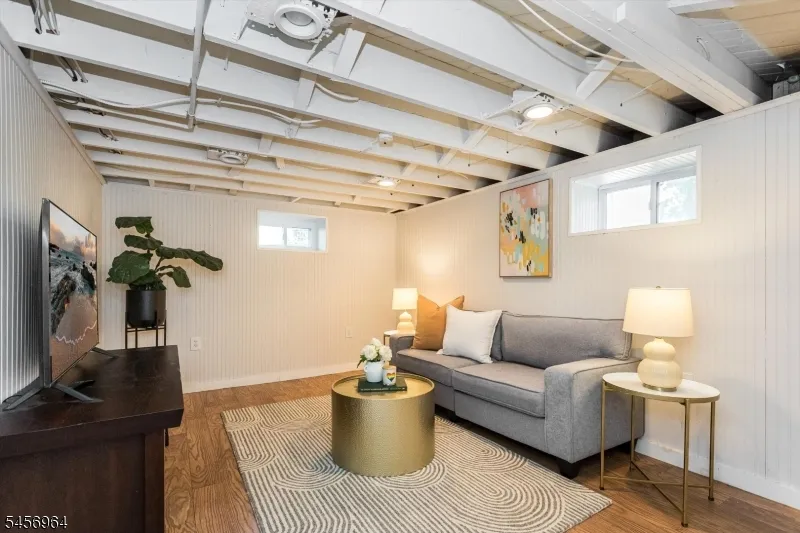 22 Sheridan Avenue West Orange, NJ 07052