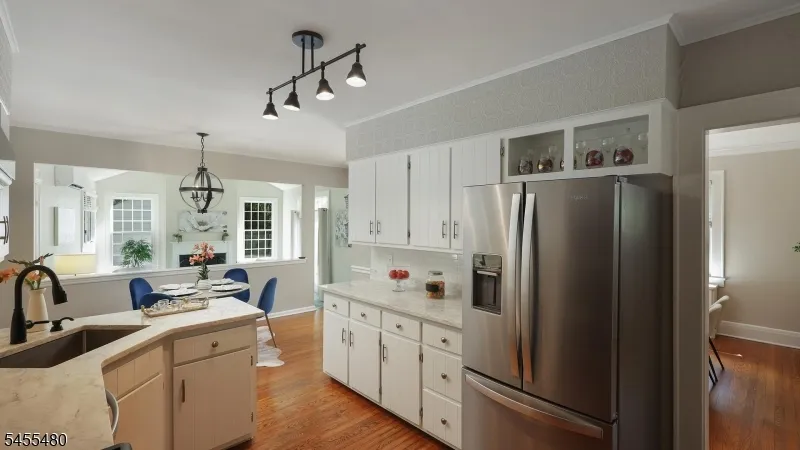 209 Midwood Pl Westfield Town, NJ 07090