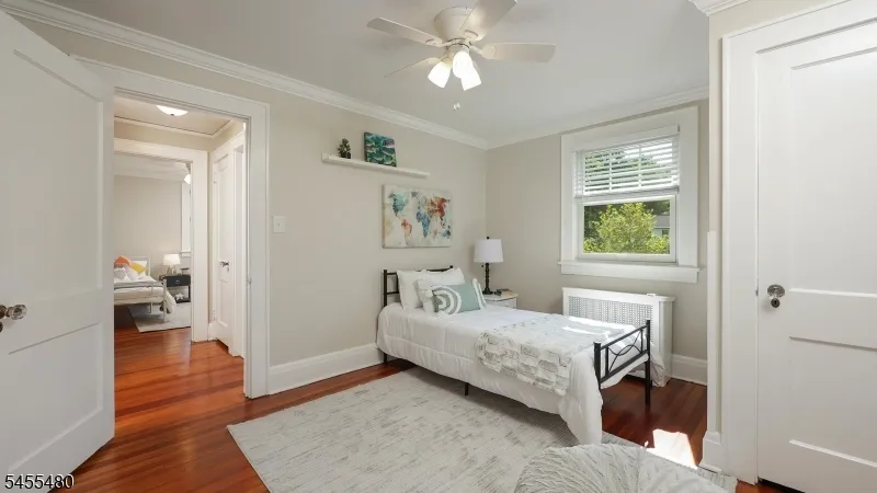 209 Midwood Pl Westfield Town, NJ 07090