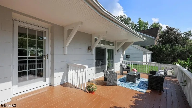 209 Midwood Pl Westfield Town, NJ 07090