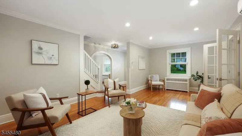 209 Midwood Pl Westfield Town, NJ 07090