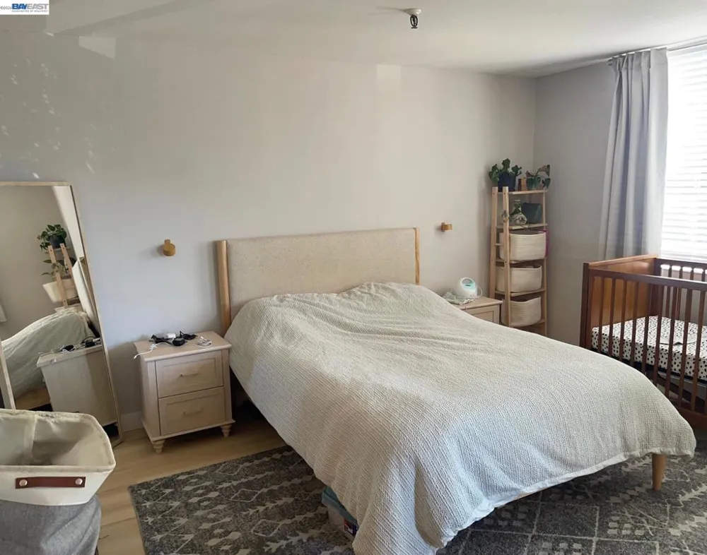 303 Adams St #109 Oakland, CA 94610