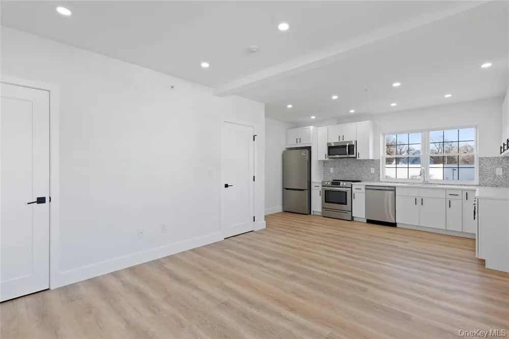 9 Lagrange Avenue #APT 2 Poughkeepsie, NY 12603