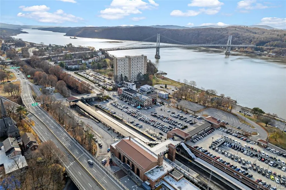 9 Lagrange Avenue #APT 2 Poughkeepsie, NY 12603