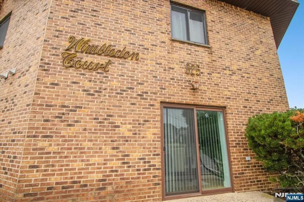 825 Riverside B202 Lyndhurst, NJ 07071