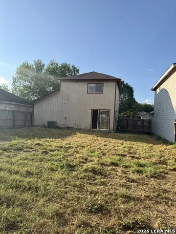 10158 Bastrop Crk San Antonio, TX 78245
