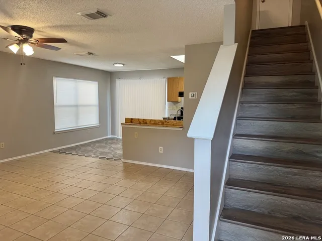 10158 Bastrop Crk San Antonio, TX 78245