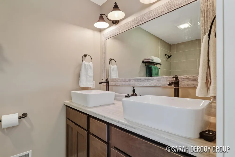 5514 W State Road Middleville, MI 49333