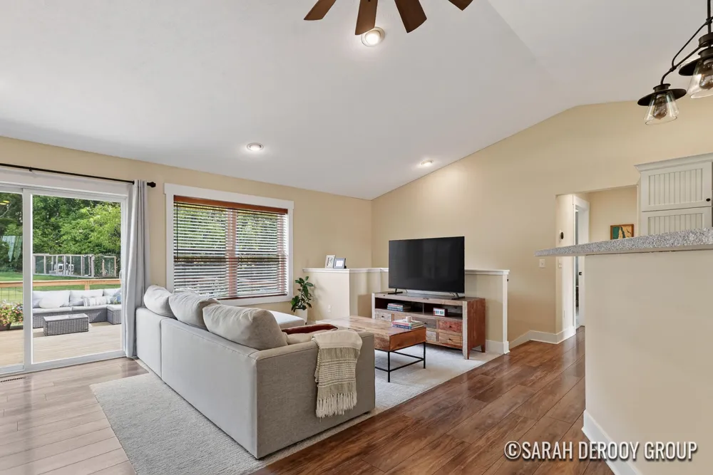 5514 W State Road Middleville, MI 49333