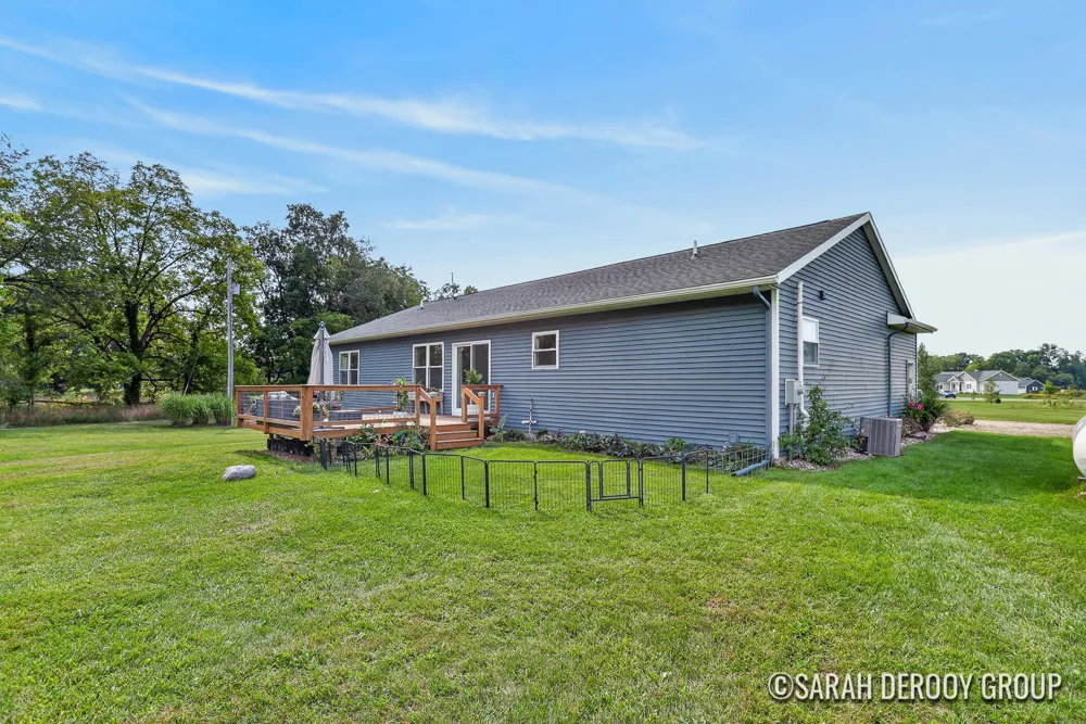 5514 W State Road Middleville, MI 49333