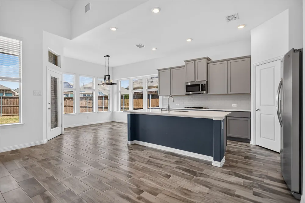 729 Lombard Lane Forney, TX 75126
