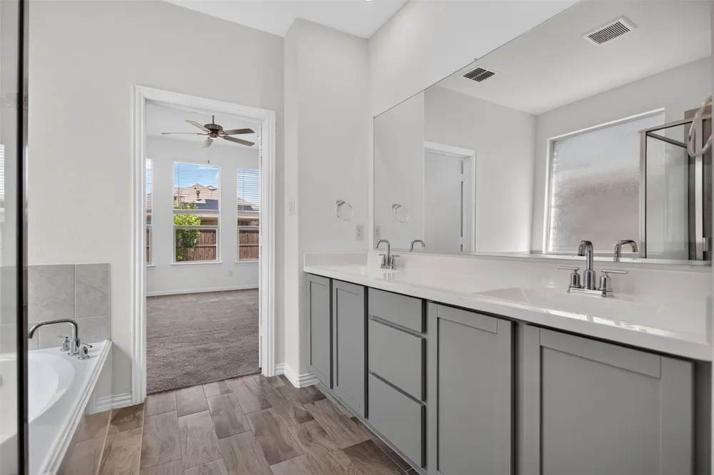 729 Lombard Lane Forney, TX 75126