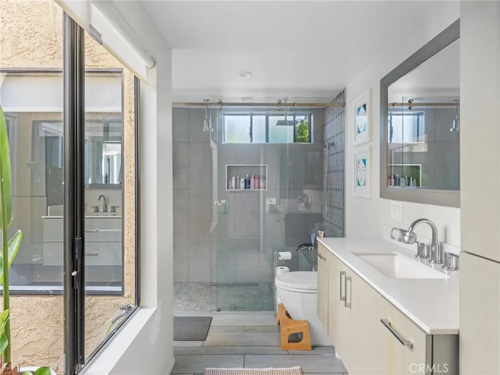 2518 Ruhland Avenue #A Redondo Beach, CA 90278