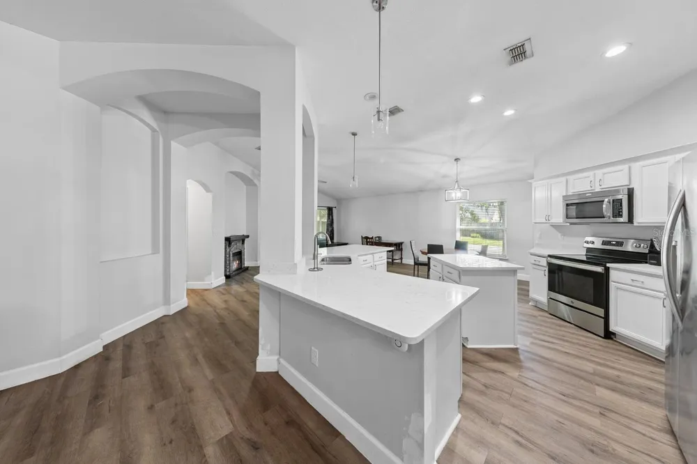 1365 SHOOTINGSTAR LANE St Johns, FL 32259